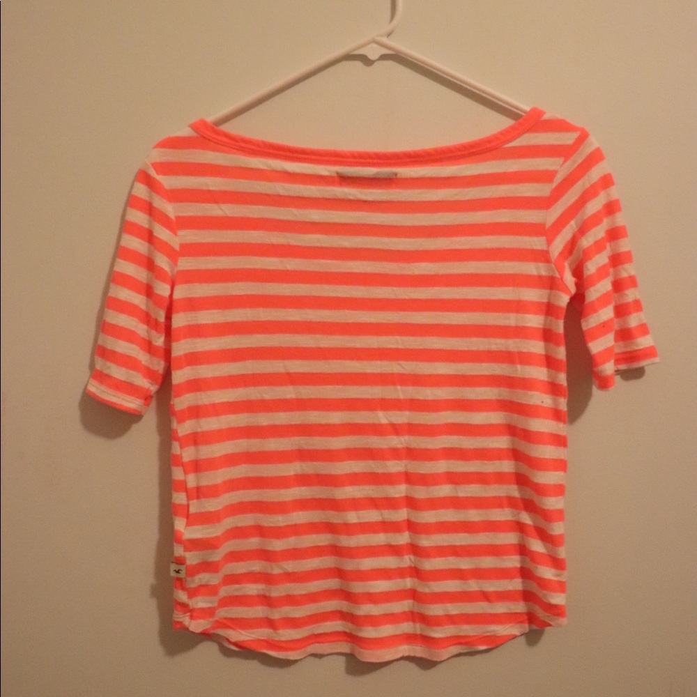 Hollister T-shirt - Picture 3 of 3